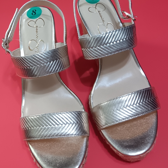 JESSICA SIMPSON  Women's Morina Soft Metallic Gold Wedge Sandals - 8M - Picture 1 of 8